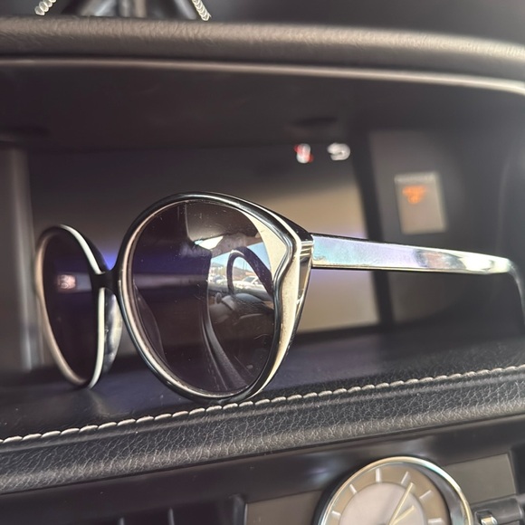 Marc by Marc Jacob sunglasses - Picture 4 of 5